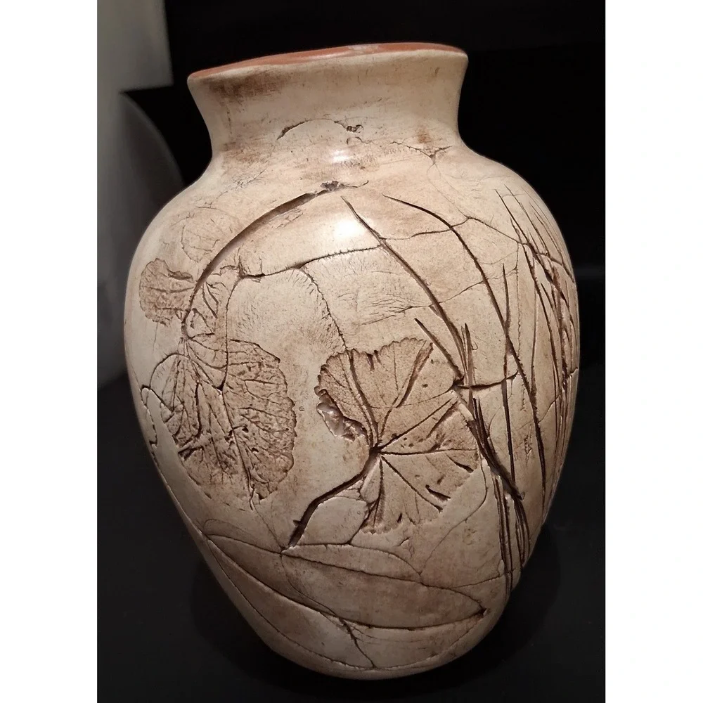 Getty Signed Studio Pottery Vase Incised Leaf Grass Earthy Terracotta 5.5 Inch